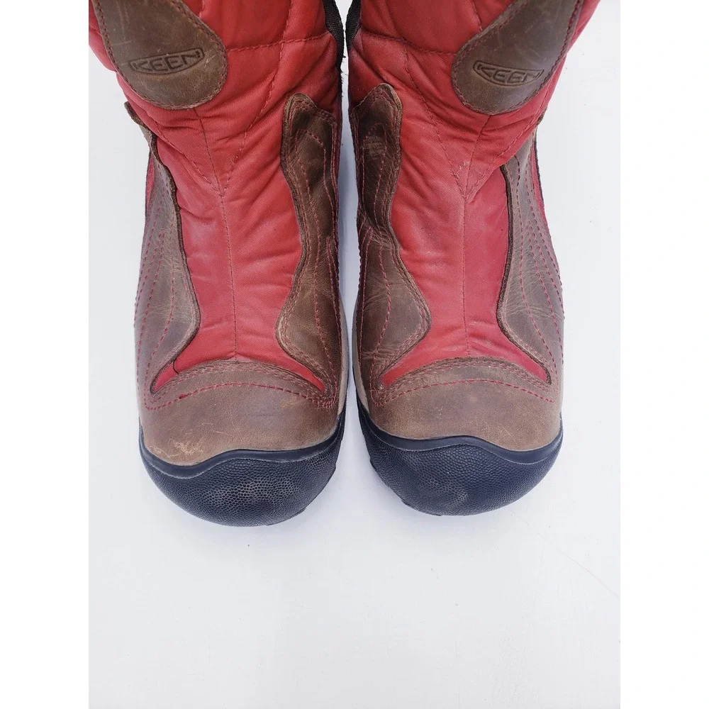 KEEN Betty‎ Waterproof Quilted Winter Snow Boots Fleece Lined Red Size 10.5